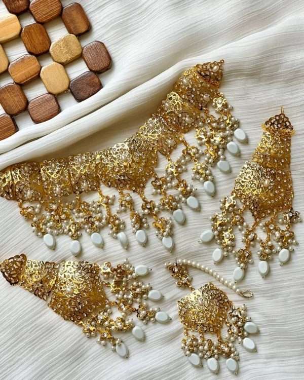 Traditional Bridal set