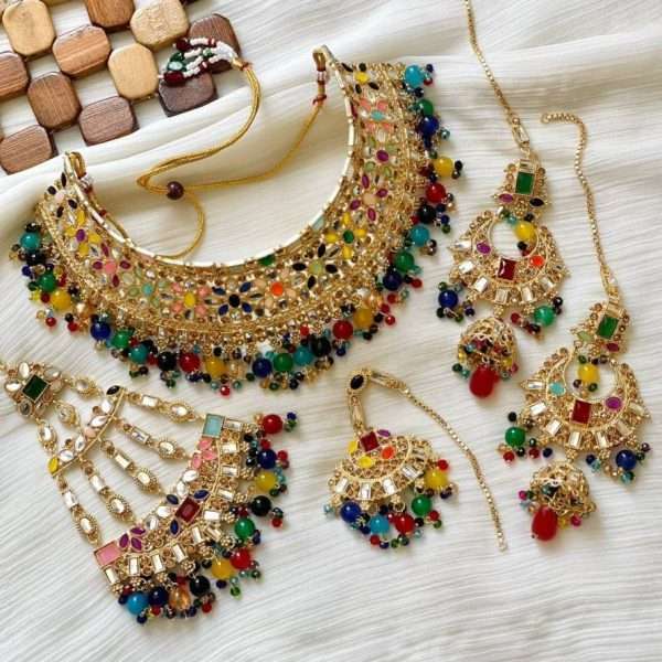 Gorgeous Kundan Bridal Set