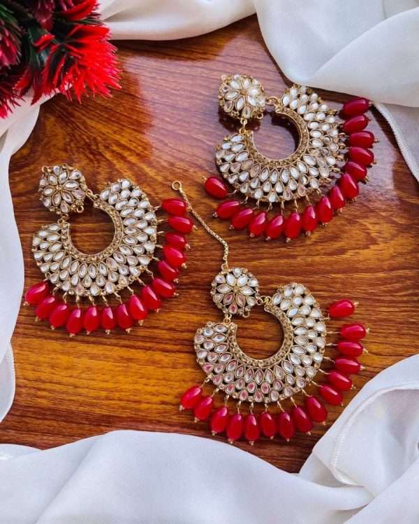 Kundan Earrings & Tika Set