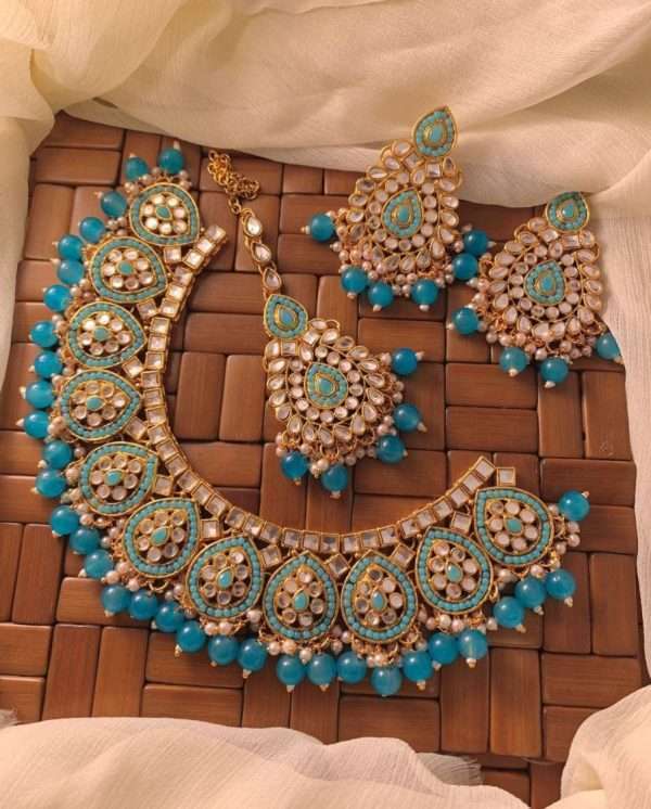 Beautiful Kundan Bridal Necklace