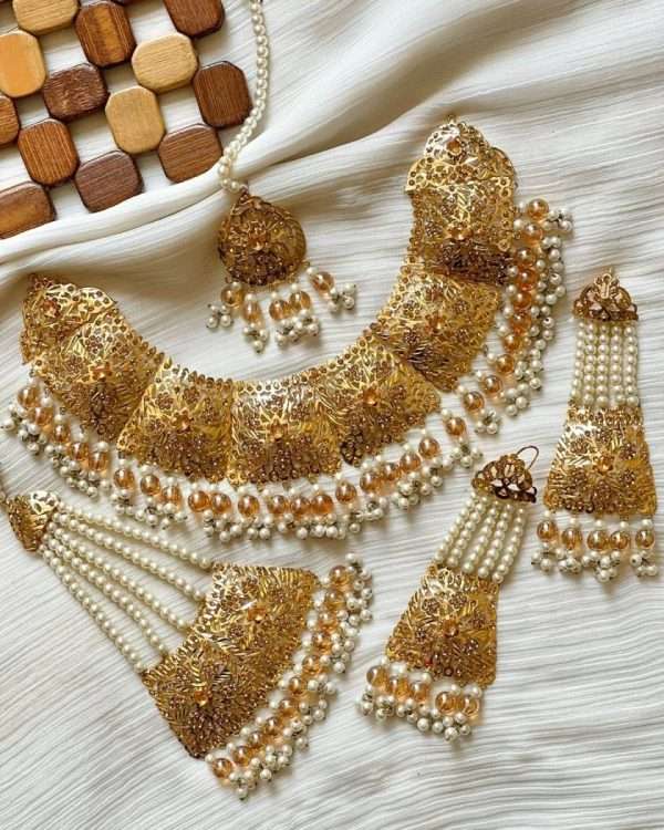 Gold-plated Bridal Set