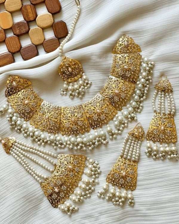 Gold-plated Bridal Set