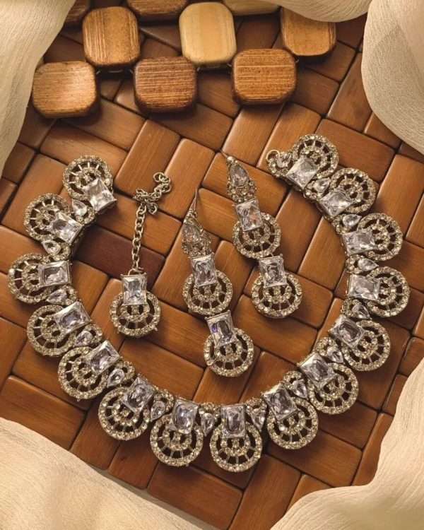 Zircon Necklace Set