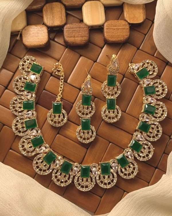 Zircon Necklace Set