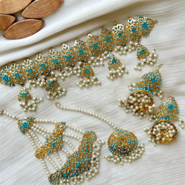 Delicate Hyderabadi Guluband